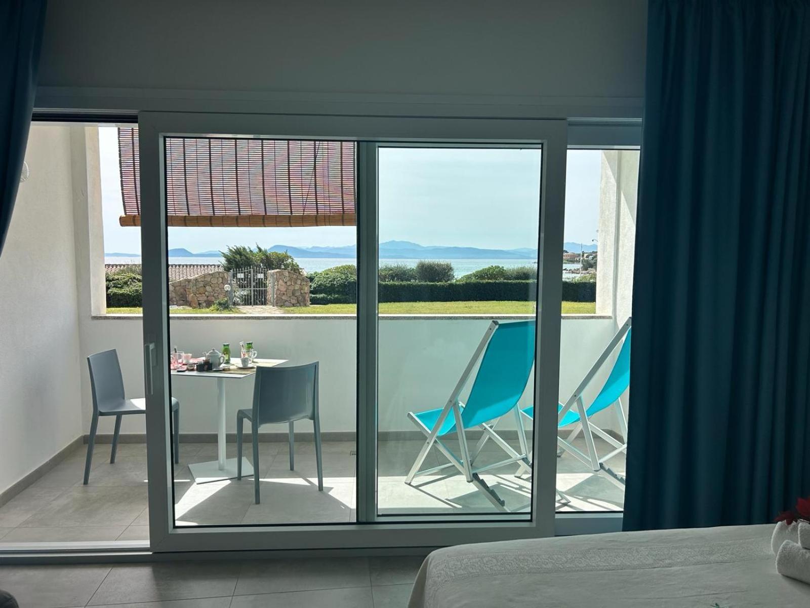 Rooms, Affittacamere Maksim Golfo Aranci Exterior foto