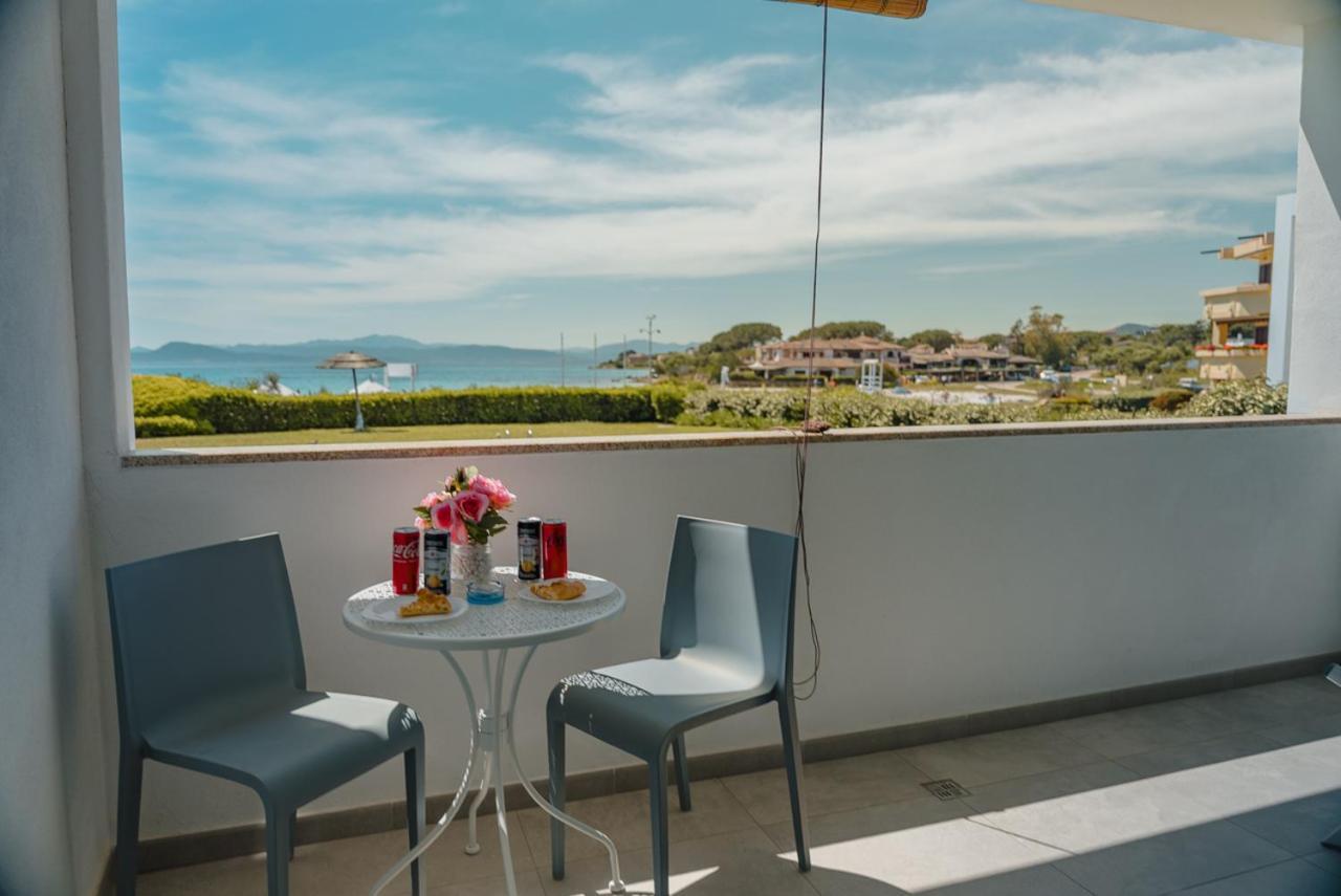 Rooms, Affittacamere Maksim Golfo Aranci Exterior foto